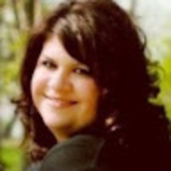 Meet your Posher, Gretta - Picture 1 of 1